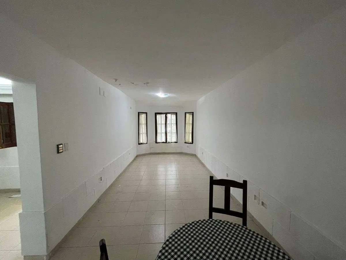 DUPLEX EN VENTA - BARRIO JARDIN - 3 DORMITORIOS 3