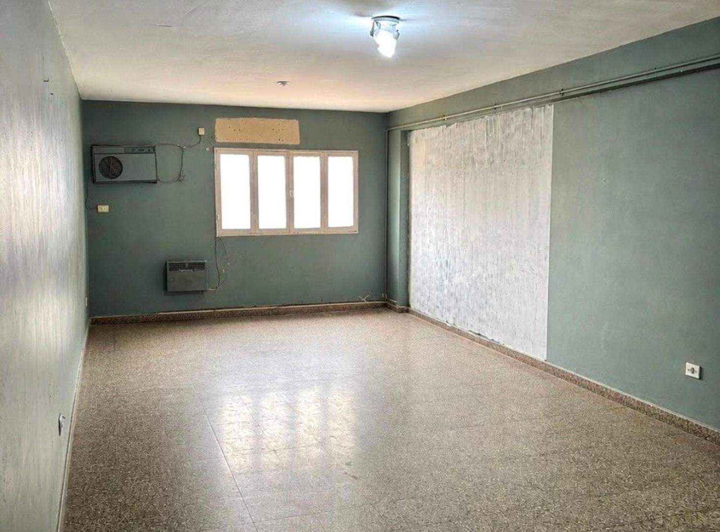 Foto de VENTA DE DEPARTAMENTO A REFACCIONAR, imagen 3