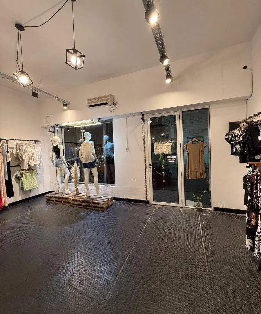 VENTA DE LOCAL CENTRICO LA PLATA Y JUJUY 5