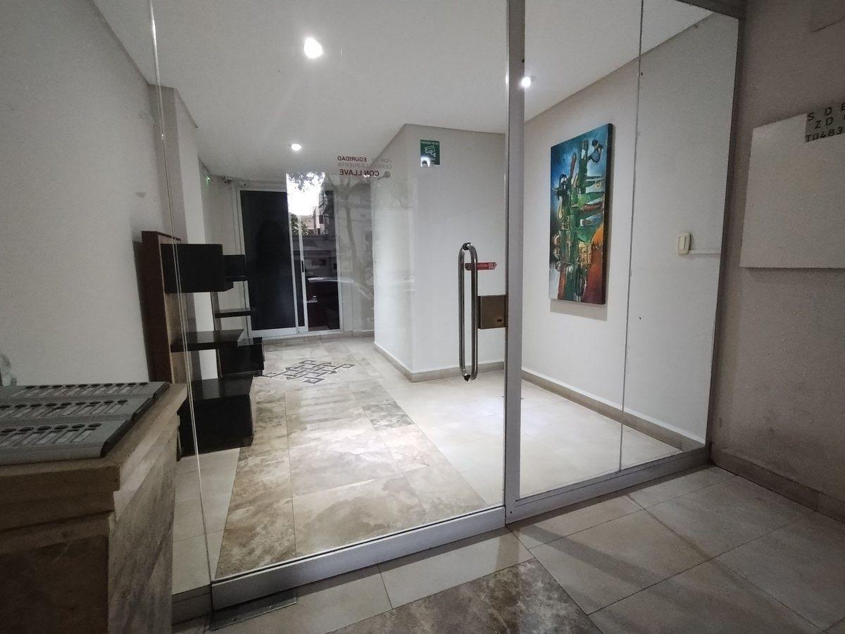 Foto de VENTA DPTO 1 DORMITORIO, AV ROCA SUR CASI LIBERTAD, imagen 1