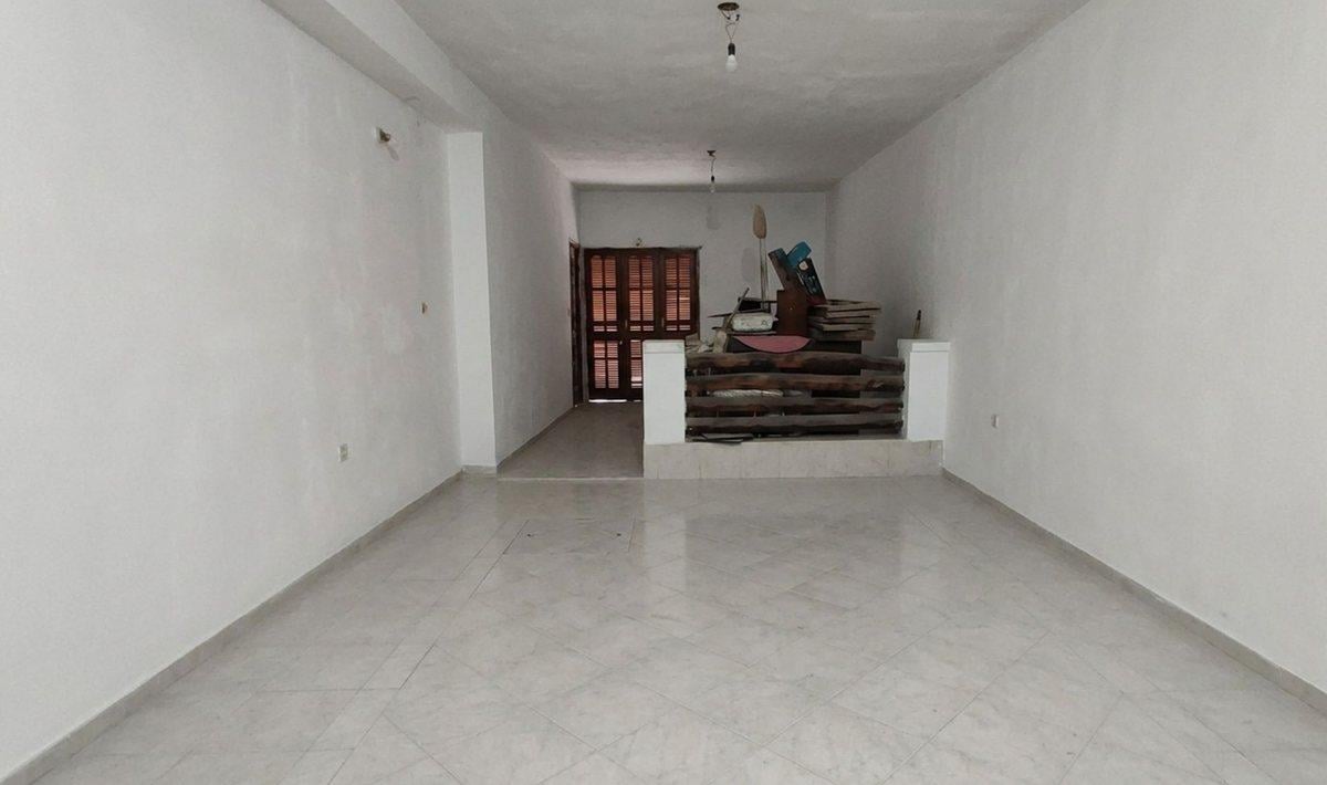 Foto de Casa B°San Fernando: 2 Dorm, Cochera, SUM y Pileta, imagen 1