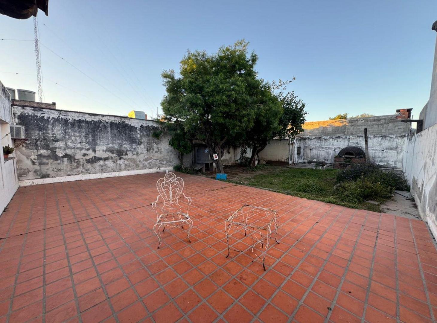 Foto de Venta Casa 3 Dormitorios Zona Centro, imagen 5