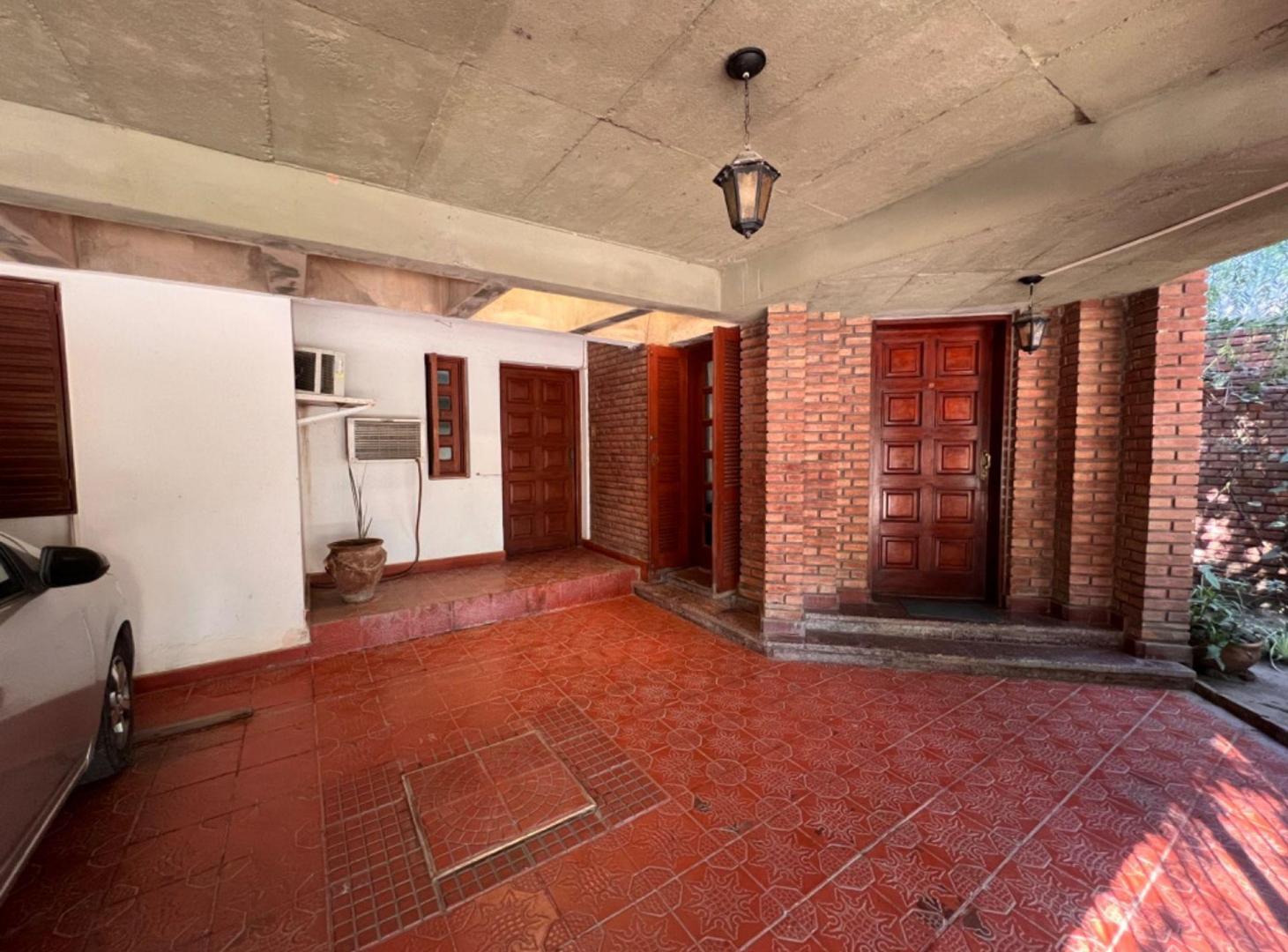 Foto de VENTA Casa 3 Dorm con Cochera Doble, imagen 2