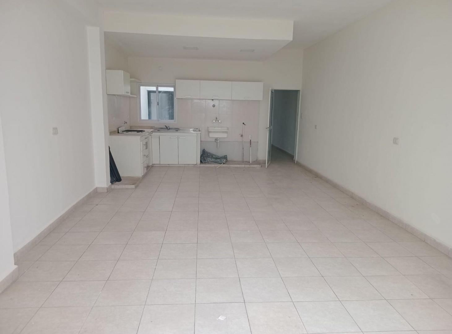 Foto de CASA MODERNA, 2 PLANTAS C/GARAGE · ZONA TRIBUNALES, imagen 5