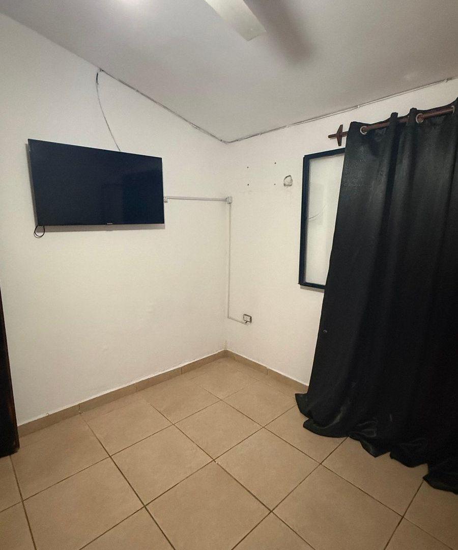 Foto de VENTA DE DUPLEX (BARRIO ULLUAS), imagen 5