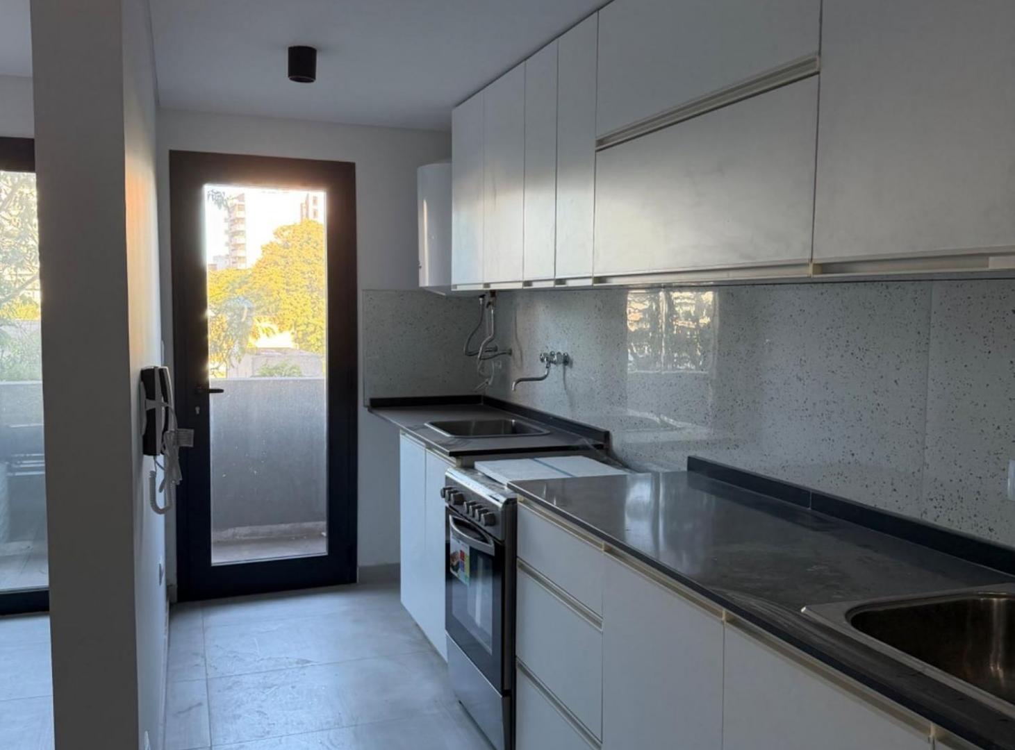 Foto de VENTA DEPARTAMENTO SALTA Y ROCA, imagen 4