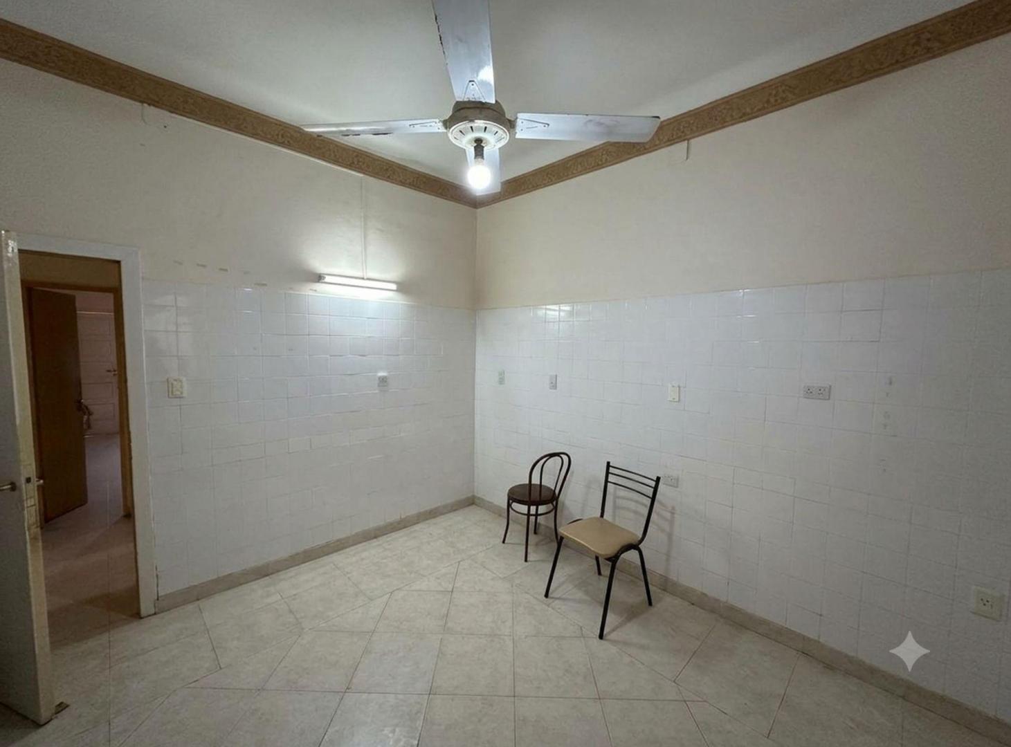 Foto de CASA EN VENTA - BARRIO BELGRANO - 4 DORMITORIOS, imagen 2