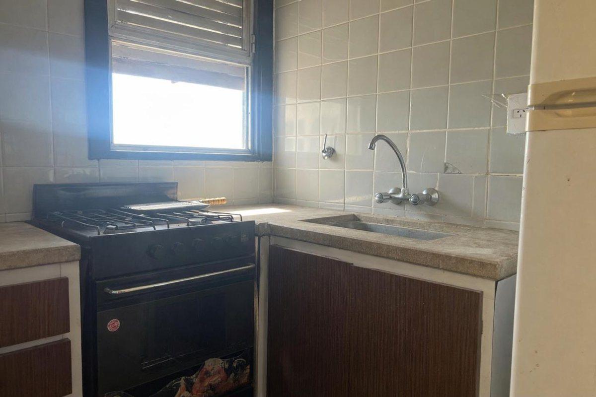 Foto de VENTA DEPARTAMENTOS CÉNTRICOS-TERMAS DE RIO HOND0, imagen 4