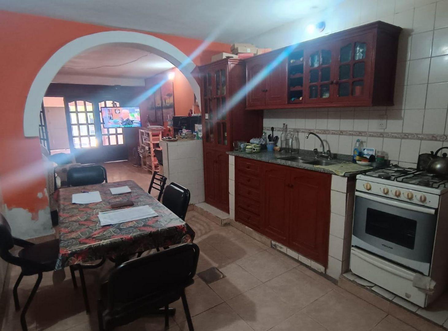 Foto de CASA EN CALLE ESTRADA BARRIO RECONQISTA, imagen 2