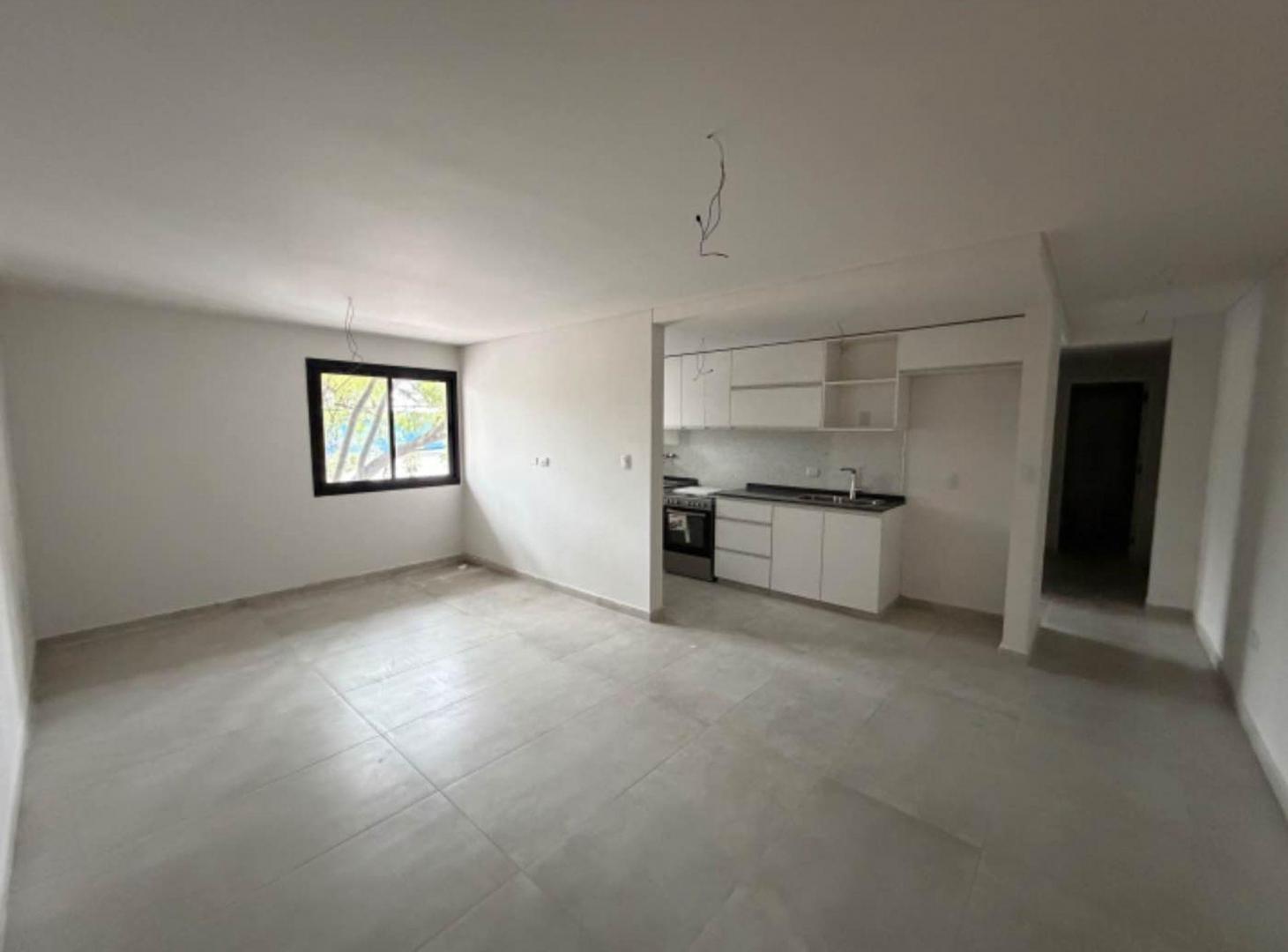 Foto de VENTA DEPARTAMENTO SALTA Y ROCA, imagen 3