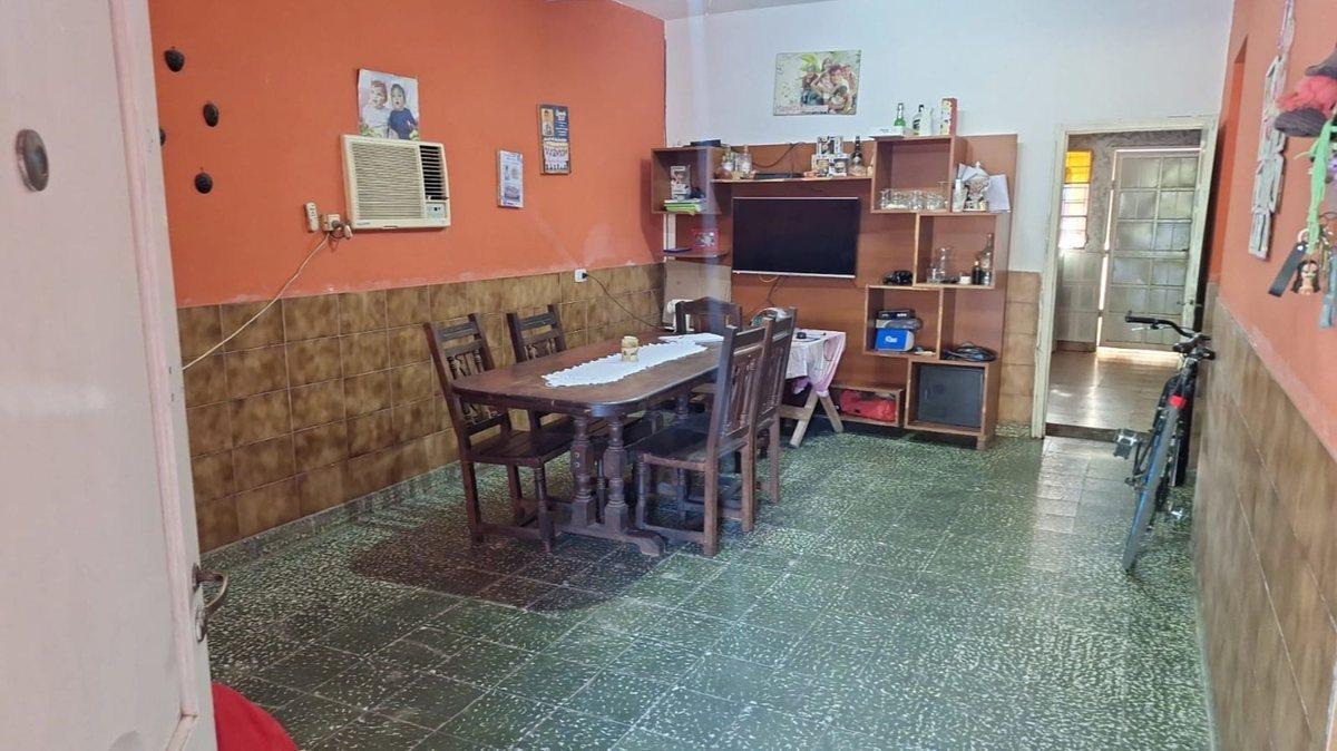 Foto de Venta casa a refaccionar zona Aguirre y Libertad, imagen 1
