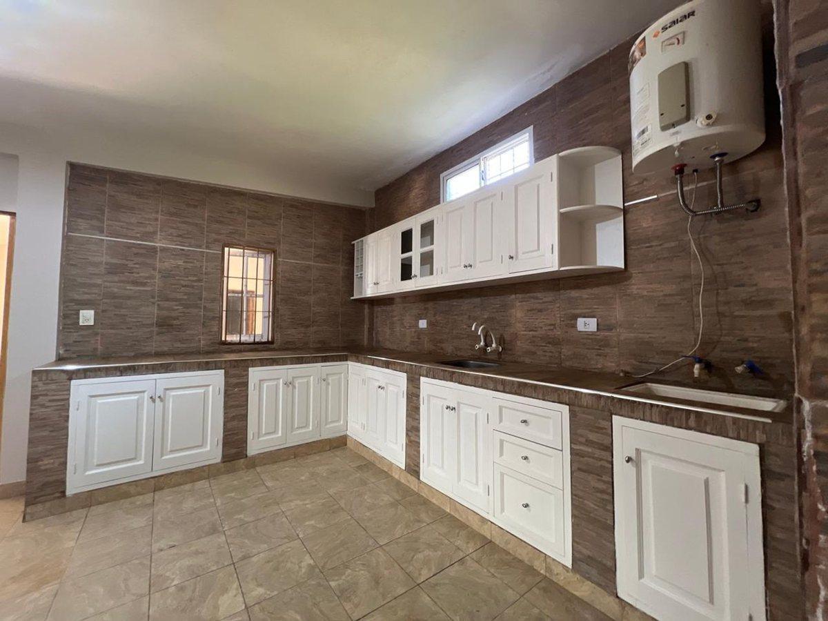 Foto de VENTA DE FINCA EN VILMER CON PILETA 1000M2, imagen 2