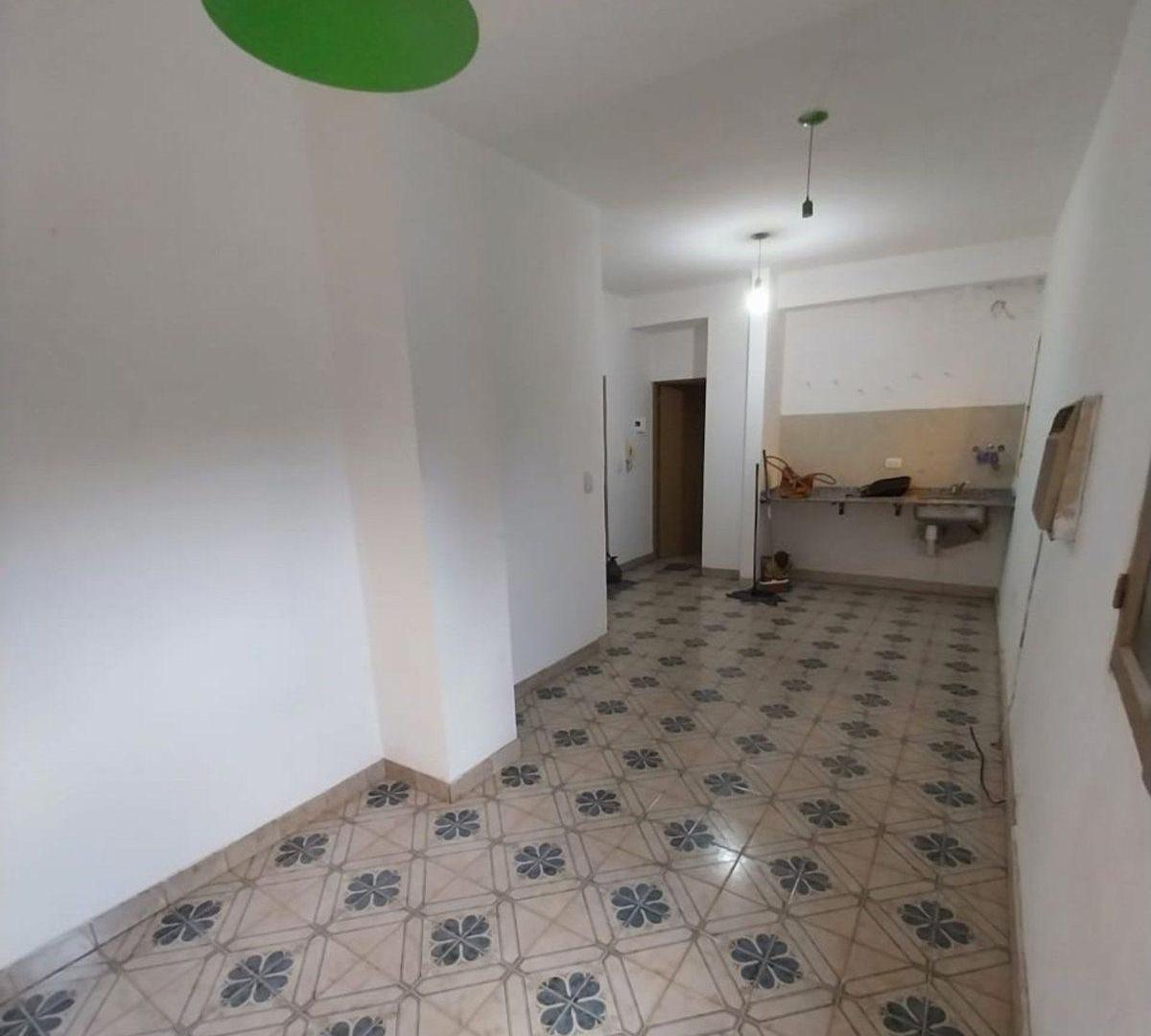 Foto de VENTA - DEPARTAMENTO ZONA TRIBUNALES 2 DORMITORIOS, imagen 3
