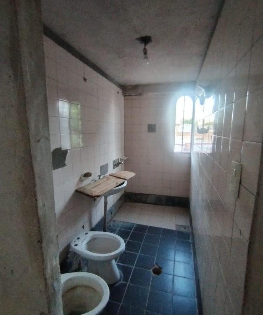 Foto de Venta de Edificio a refaccionar zona Estadio Unico, imagen 5