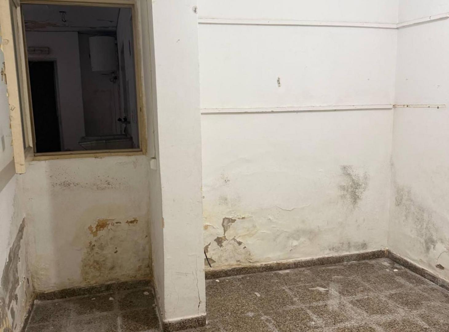 Foto de VENTA DE DEPARTAMENTO A REFACCIONAR, imagen 5