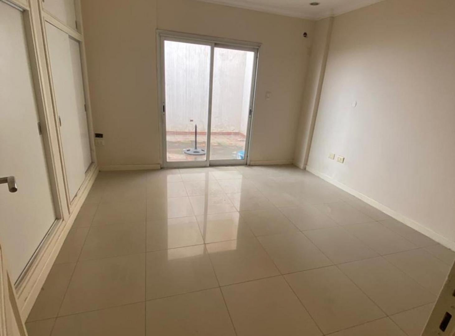 Foto de Venta departamento 1 dormitorio Saenz Peña, centro, imagen 5