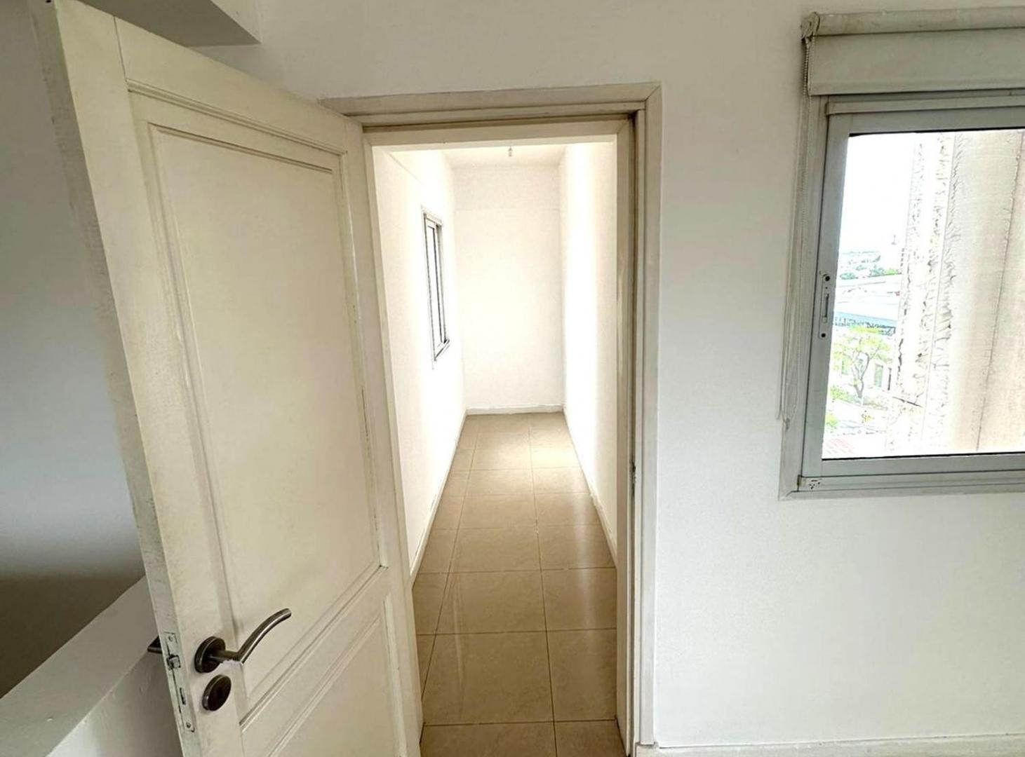 Foto de Venta dúplex 1 dormitorio, Saenz Peña, centro, imagen 5