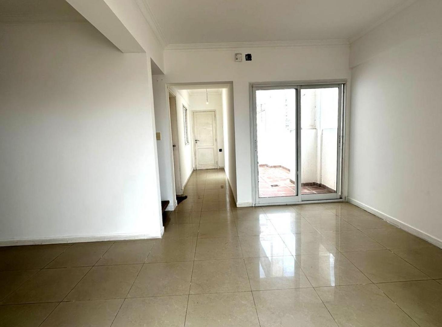 Foto de Venta dúplex 1 dormitorio, Saenz Peña, centro, imagen 1