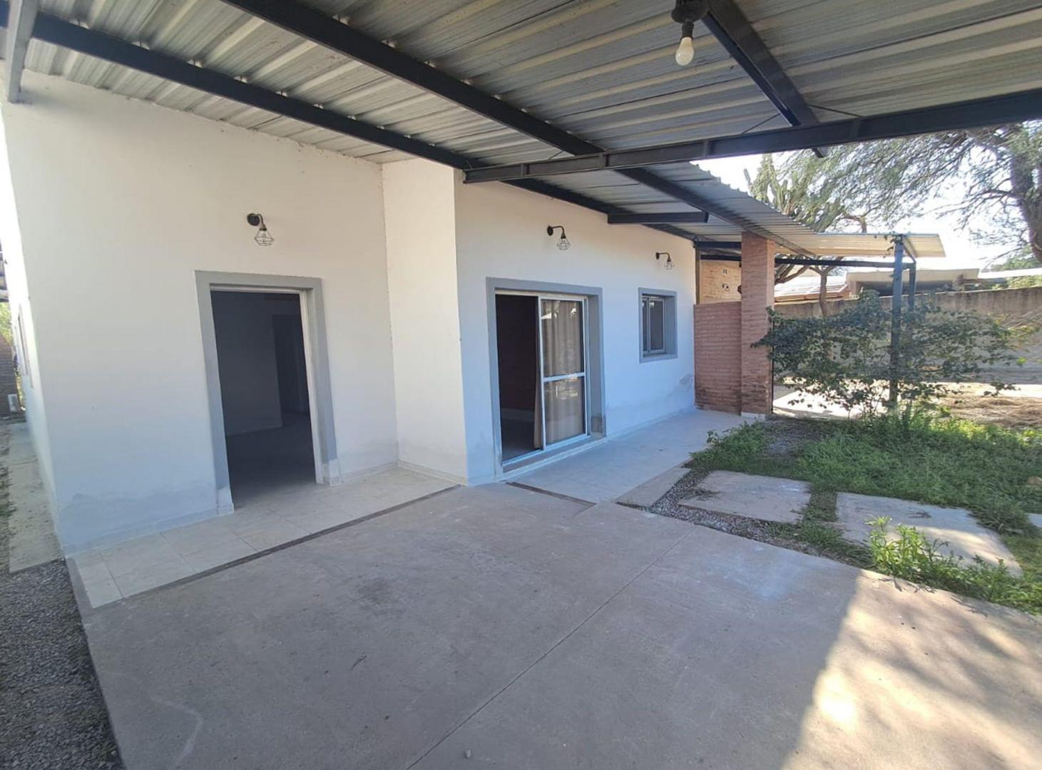 Foto de ALQUIER CASA DE 2 DOR ZANJON, imagen 1