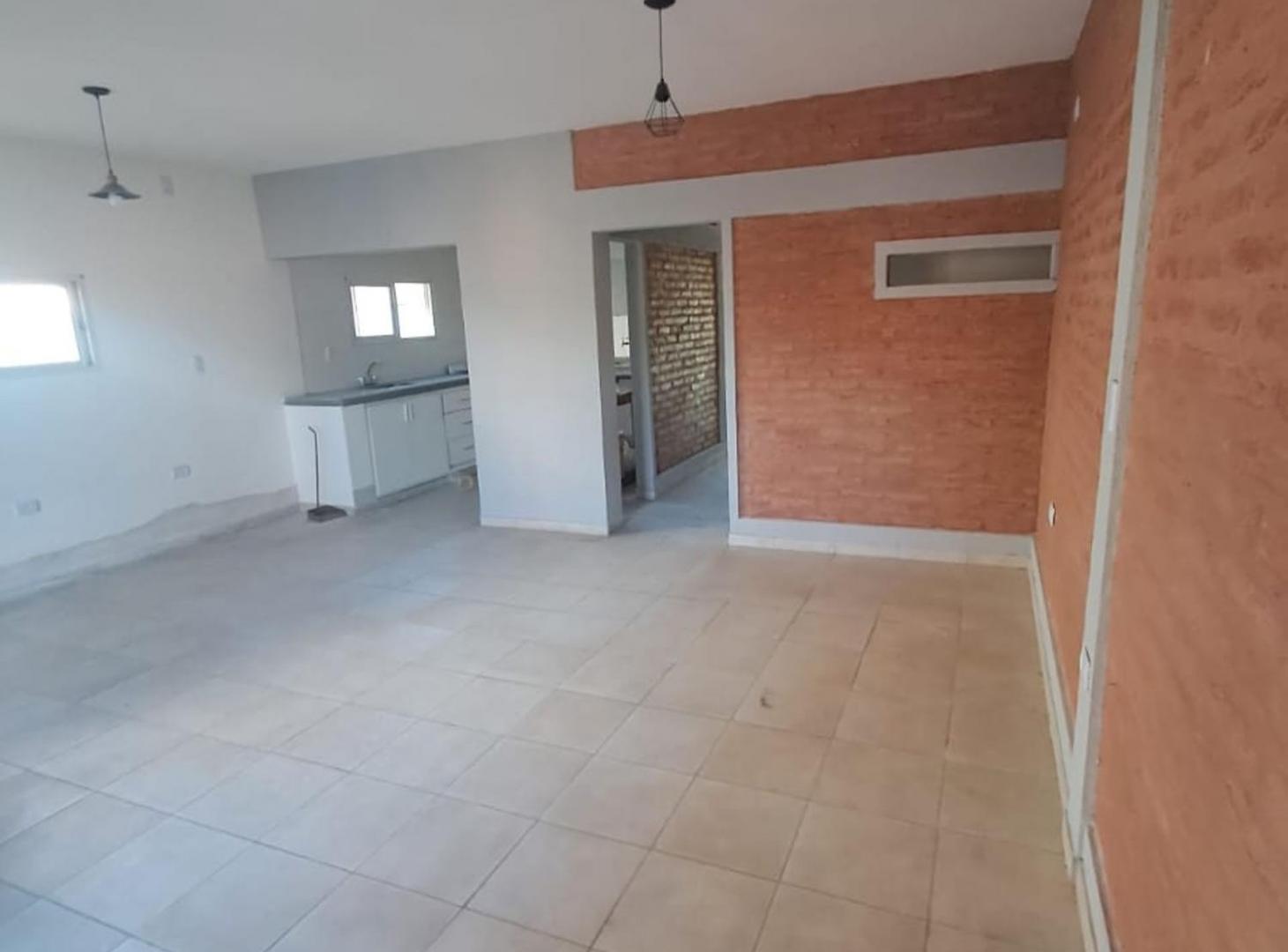 Foto de ALQUIER CASA DE 2 DOR ZANJON, imagen 2