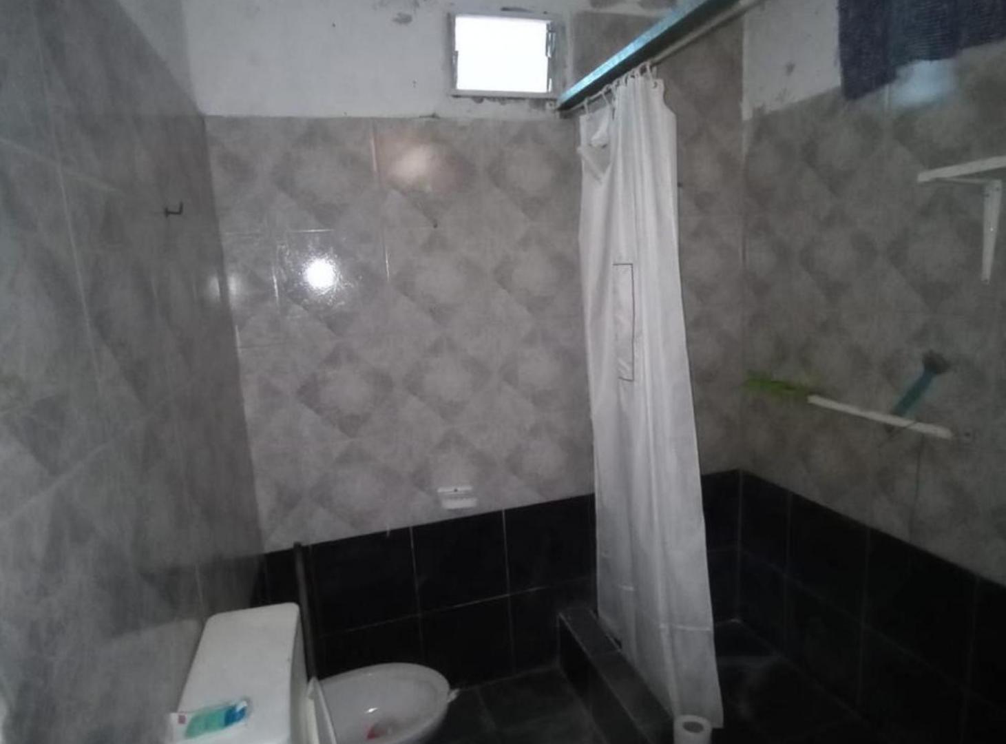Foto de PROPIEDAD EN VENTA - BARRIO AEROPUERTO, imagen 2