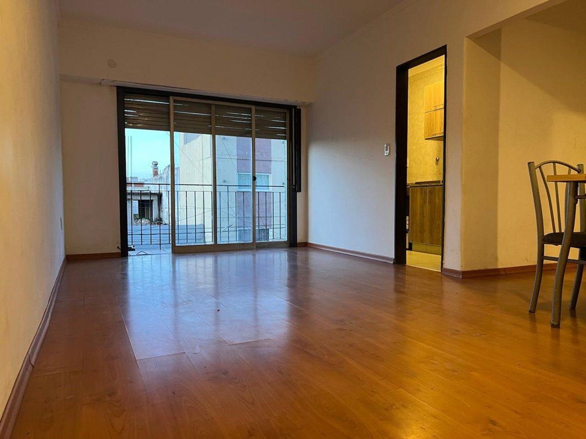 Foto de VENTA DEPARTAMENTO CENTRICO TERMAS DE RIO HONDO, imagen 1