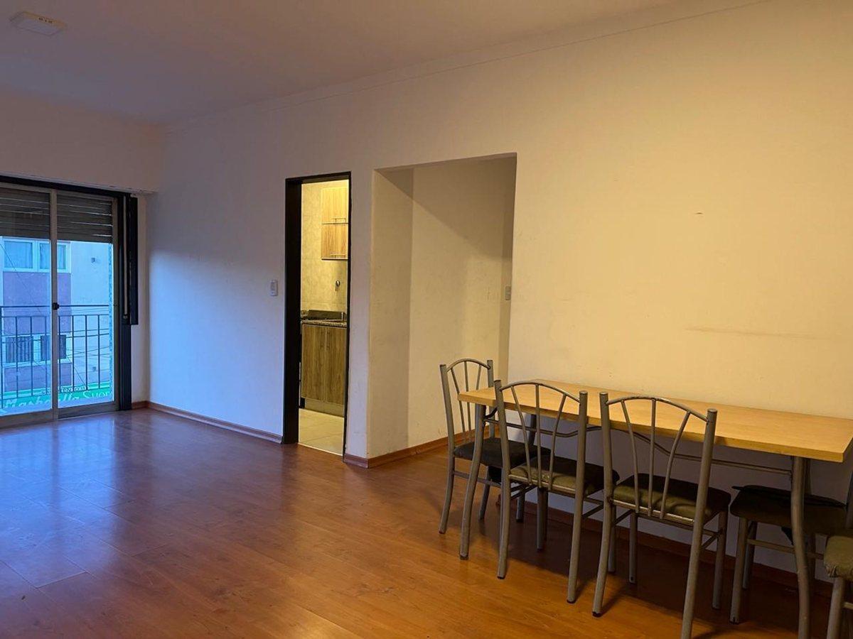 Foto de VENTA DEPARTAMENTO CENTRICO TERMAS DE RIO HONDO, imagen 2