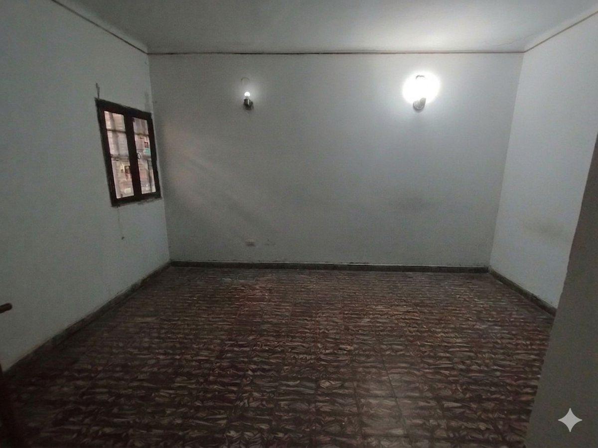 Foto de VENTA DE CASA C/DPTO EN PLANTA ALTA SDE, imagen 4