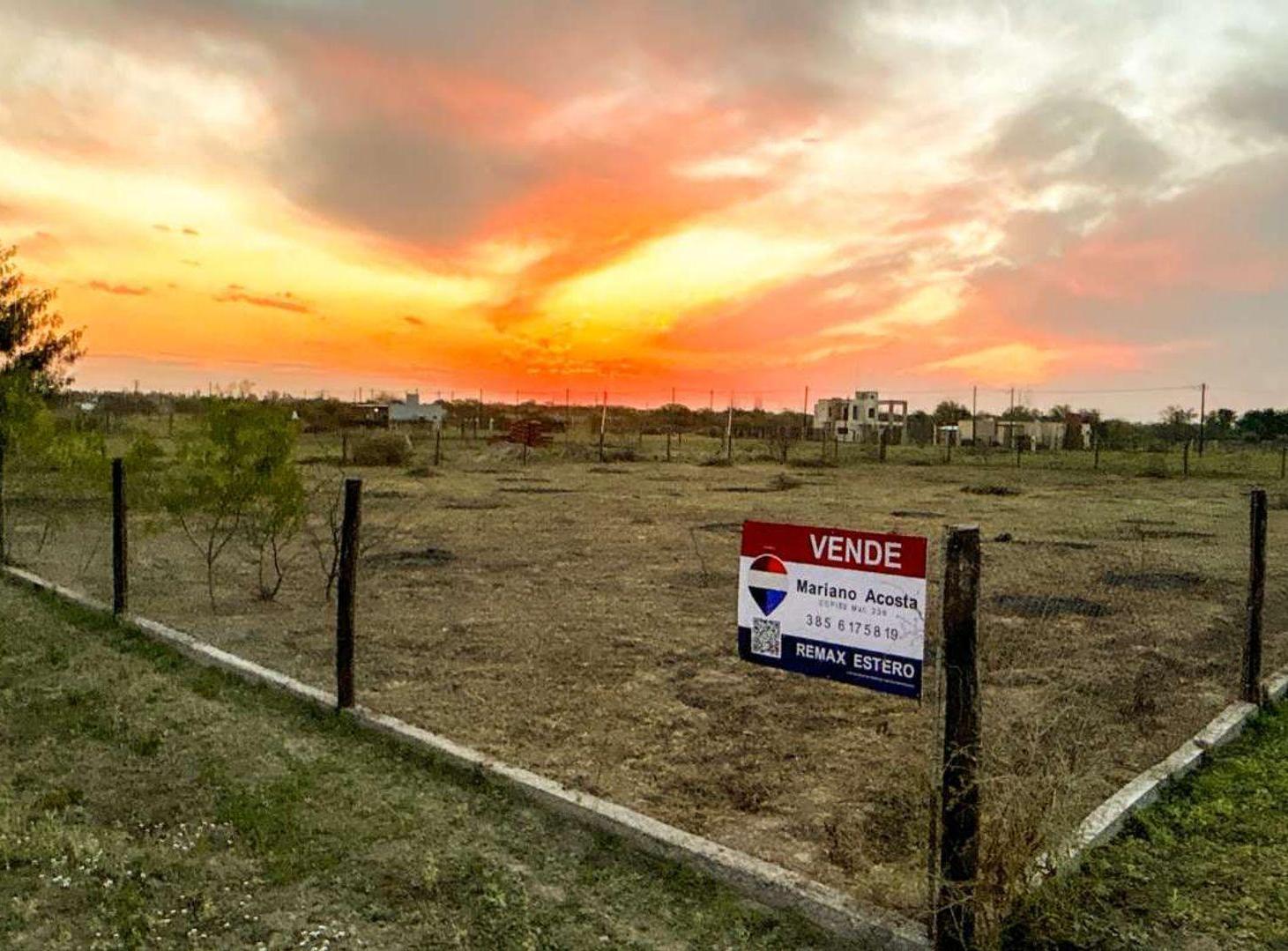 Foto de Terreno 40x60m en Barrio Cerrado. Sgo del Estero, imagen 1