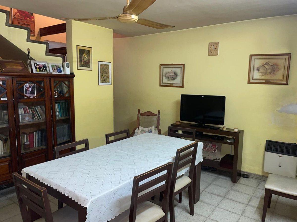 Foto de VENTA, CASA 2 PLANTAS, BARRIO CENTRO, imagen 4