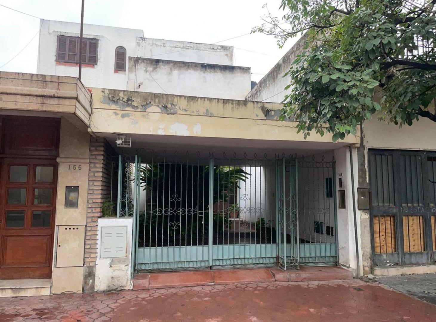 Foto de VENTA, CASA 2 PLANTAS, BARRIO CENTRO, imagen 1