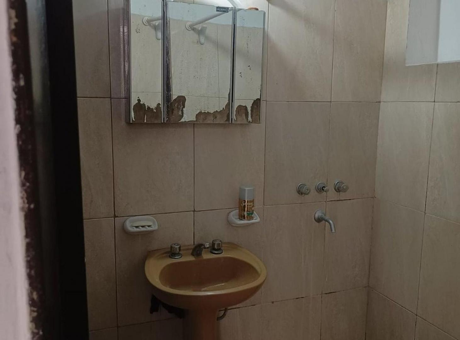 Foto de CASA DUPLEX EN VENTA - B° SARGENTO CABRAL, imagen 4