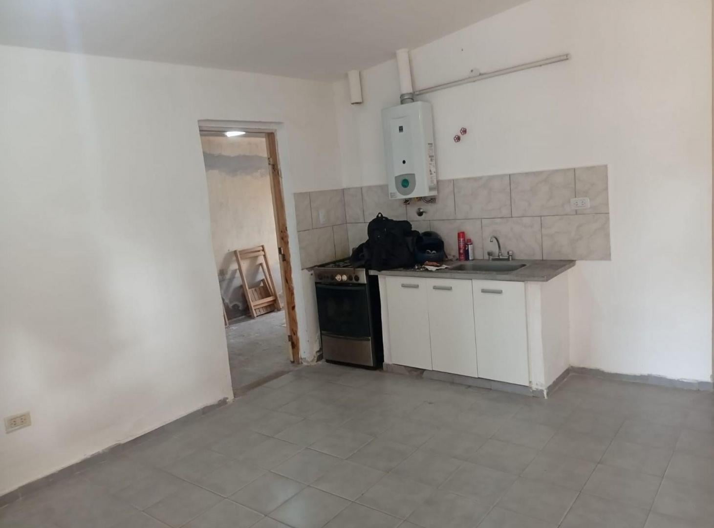 Foto de VENTA DE CASA DE BARRIO EXCELENTE ESTADO, imagen 1