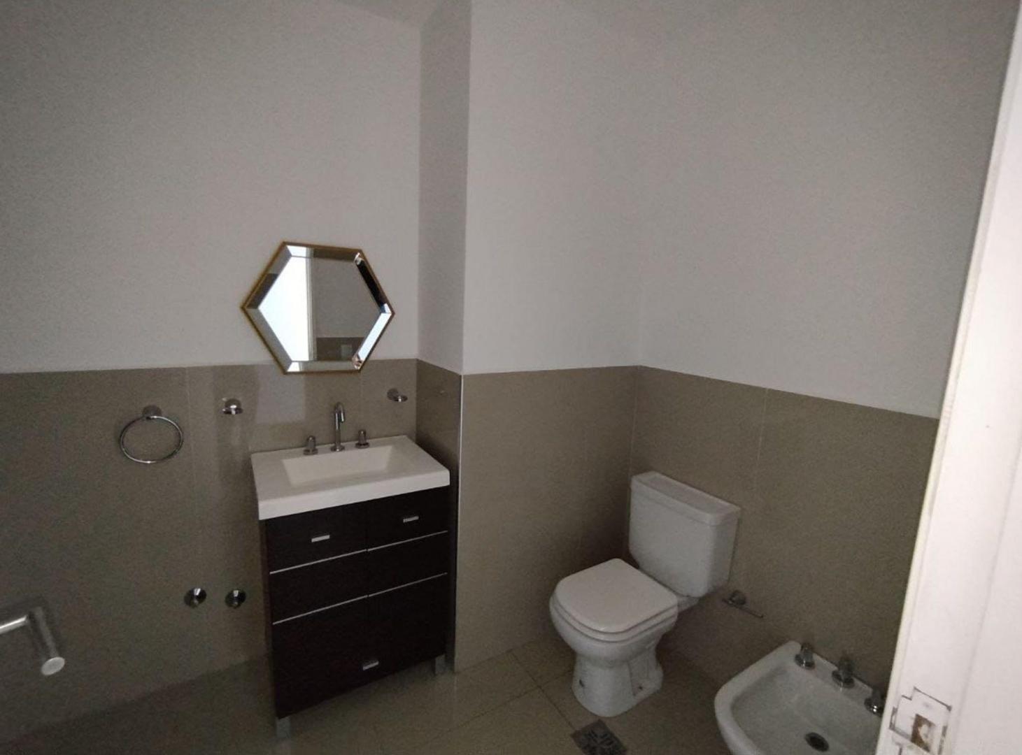 Foto de VENTA DEPARTAMENTO DE DOS DORMITORIOS EN LA BANDA, imagen 5