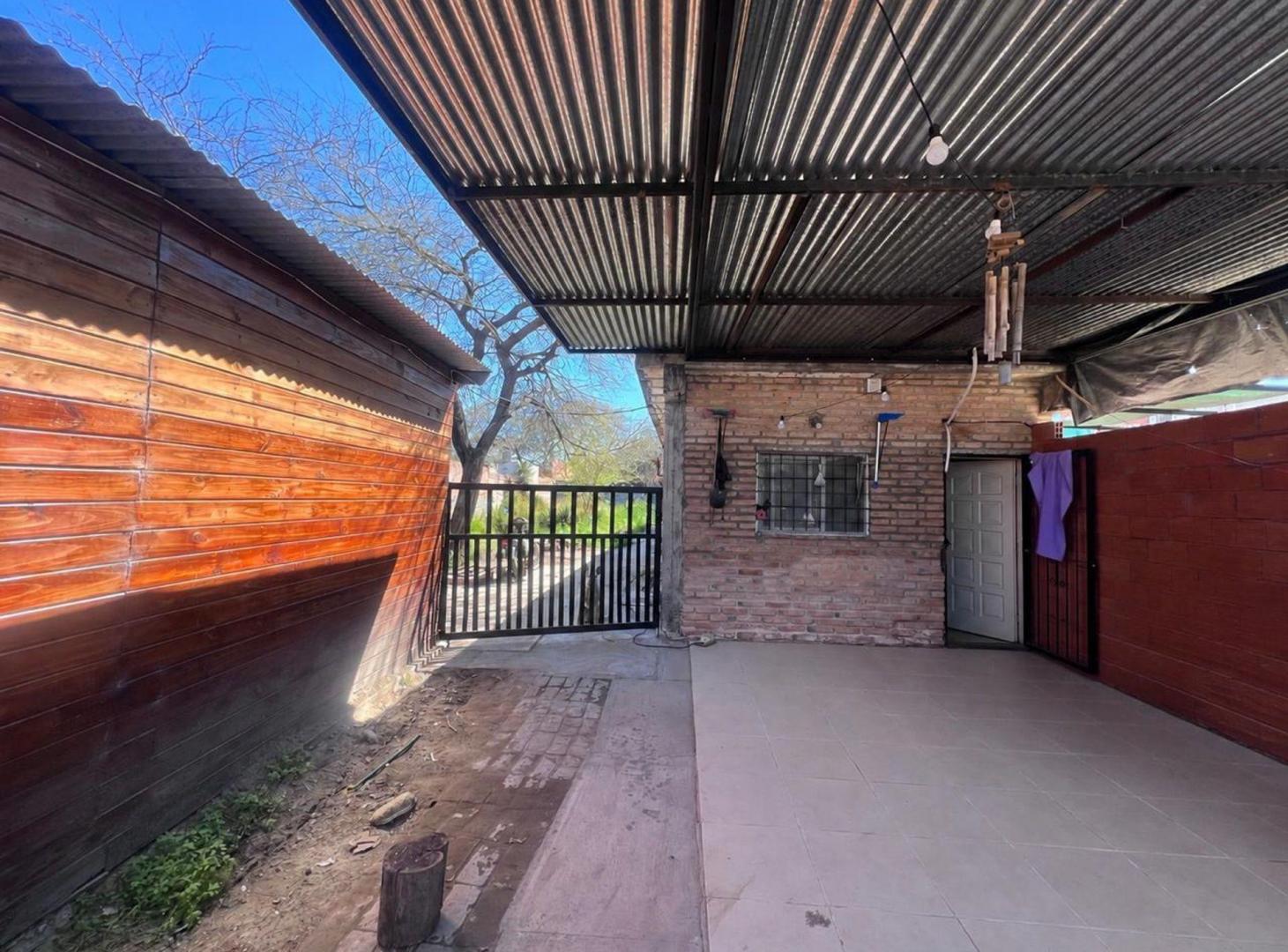 Foto de VENTA PROPIEDAD CON 4 UNIDADES. TERMAS DE R. HONDO, imagen 3