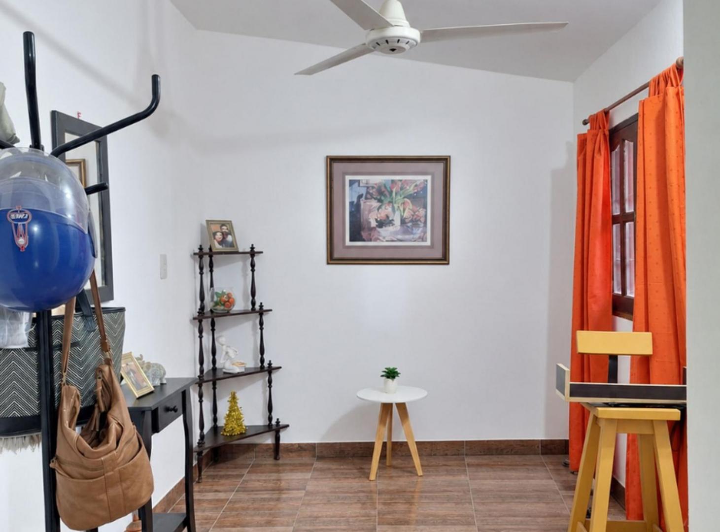 Foto de Venta casa 2 dorm, Balcarce a mts de Independencia, imagen 4