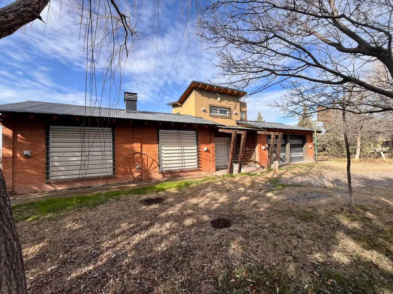 Venta Casa 3 dormitorios Bº El Sausalito 1