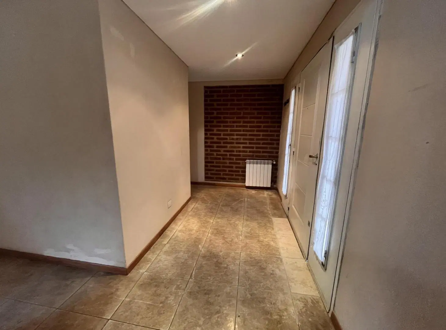 Venta Casa 3 dormitorios Bº El Sausalito 2
