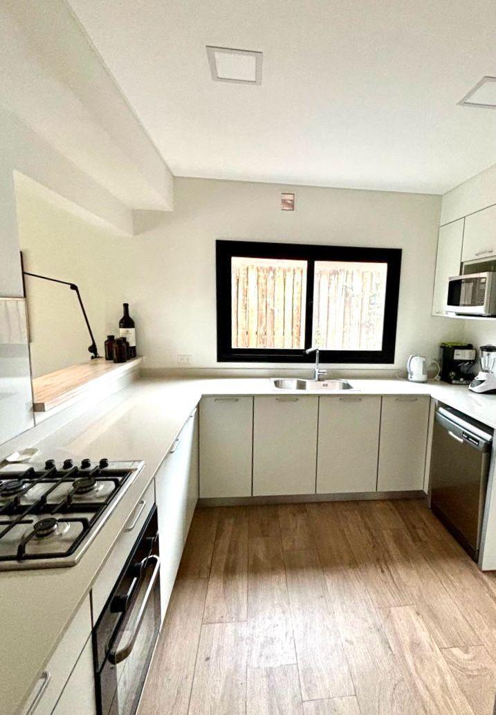 Casa en Venta en La Ribera Housing, San Lorenzo Chico 1