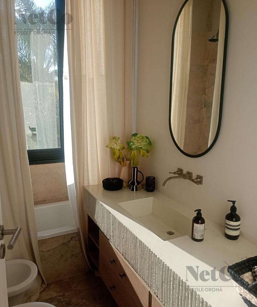Foto de Casa de 4 dormitorios en suite en Ayres Plaza, imagen 3