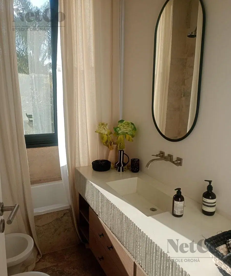 Casa de 4 dormitorios en suite en Ayres Plaza 3