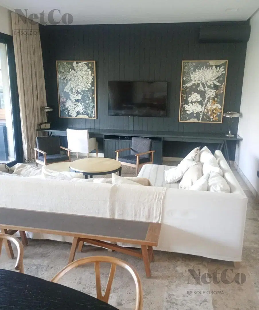 Casa de 4 dormitorios en suite en Ayres Plaza 4