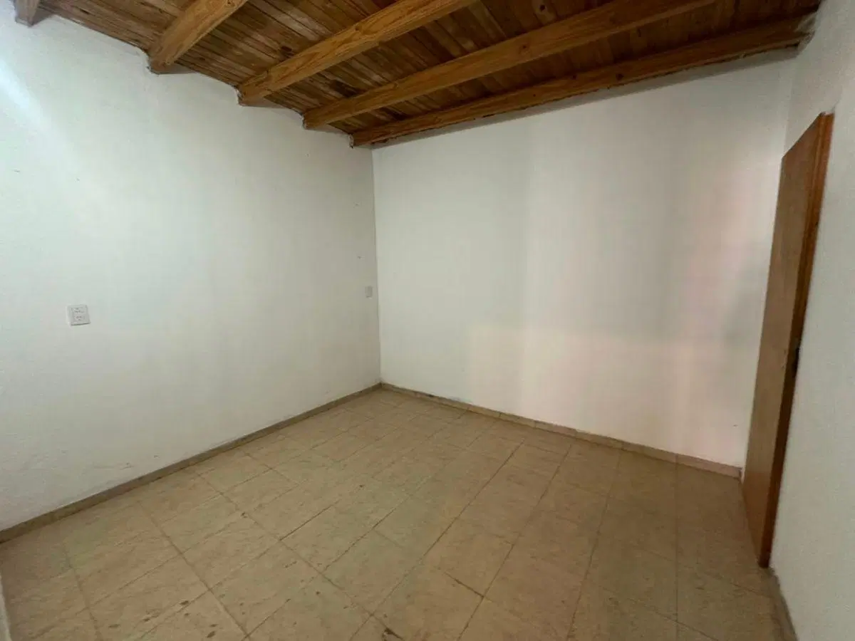 Departamento tipo 3 ambientes en el Jagüel Con Cochera 5
