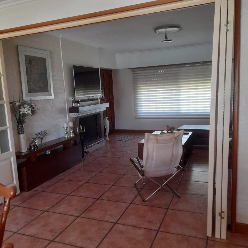 Foto de CASA TIPO CHALET 4 AMB BARRIO LA DOLLY, BRANDSEN, imagen 4