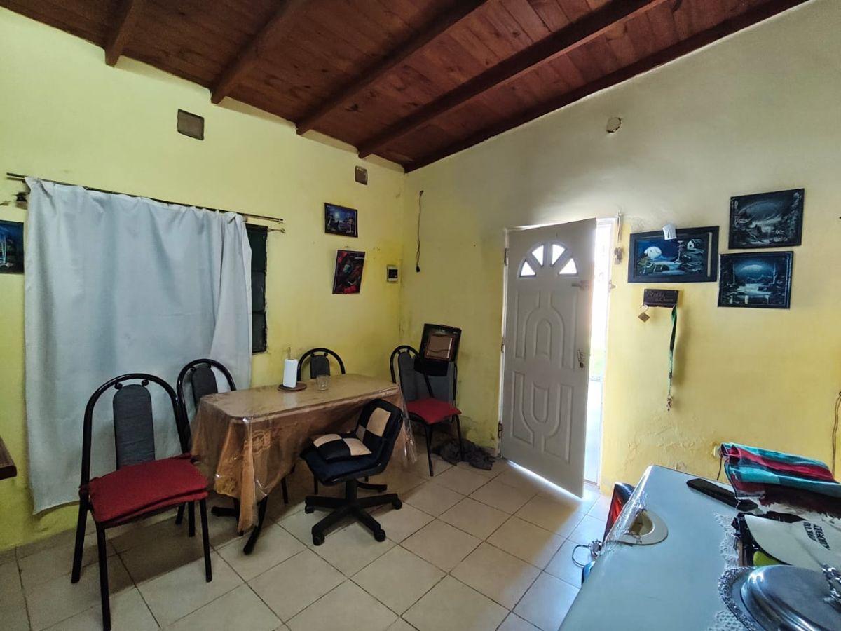 Foto de Casa céntrica con escritura en el Jagüel, imagen 2