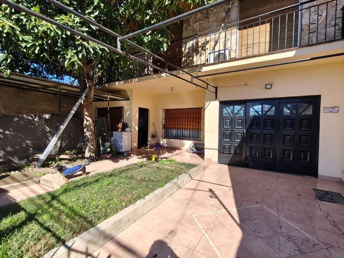 Foto de Retasado Venta de casa 5 Ambientes En El Jagüel, imagen 3