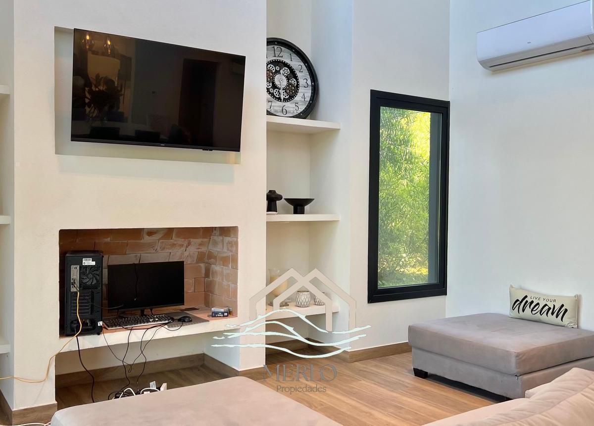 Casa en Venta en Costa Esmeralda 1