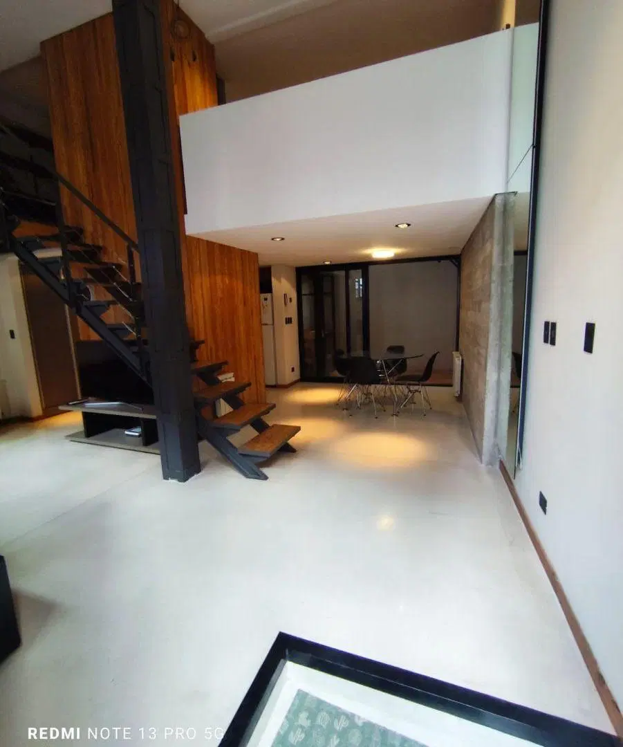 Departamento Restaurado a Loft de 70 m² con 1 Dormitorio en Alquiler en San Telmo 3