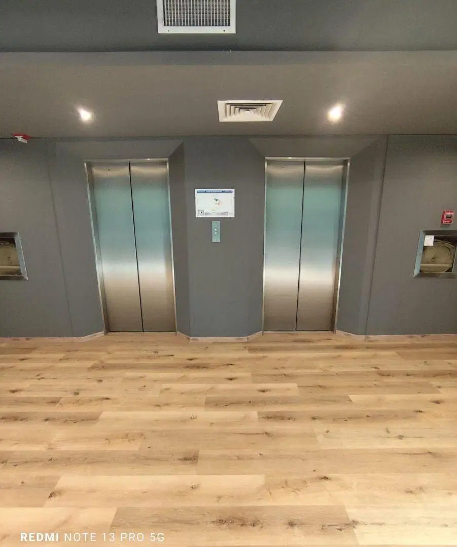 Oficina comercial de 663 m2 en alquiler en el Dique 4 Puerto Madero 4