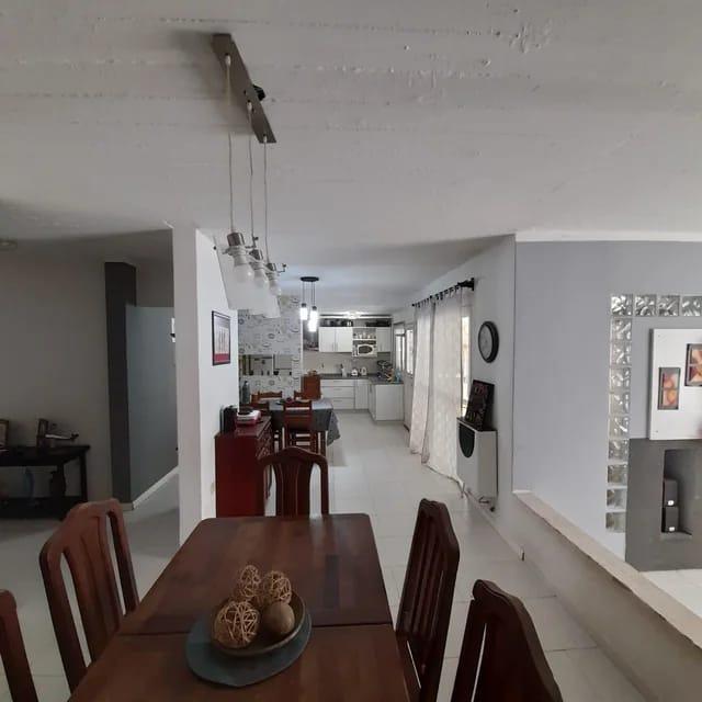 En Venta Excelente Casa en Altos de La Calera - Se Reciben Deptos. 4